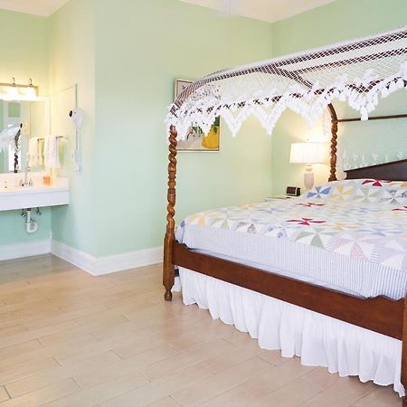 Amsterdam'S Curry Mansion Inn Кі-Вест Екстер'єр фото